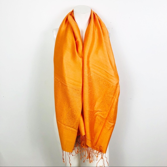 NEW 70% Pashmina & 30% Silk Scarf - Picture 8 of 9